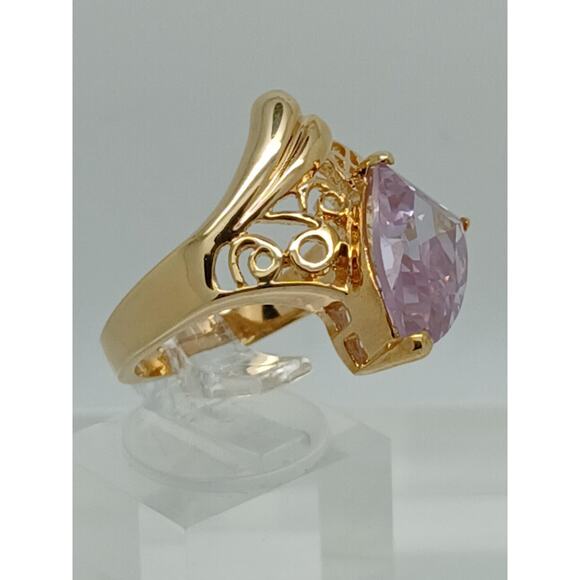 Vintage Gold EP Light Amethyst Sim Diamond 90's Bold CZ Cocktail Ring Size 8 - Picture 4 of 10